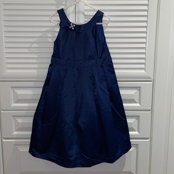 Beautiful girls’ Gymboree party dress - Picture 5 of 9